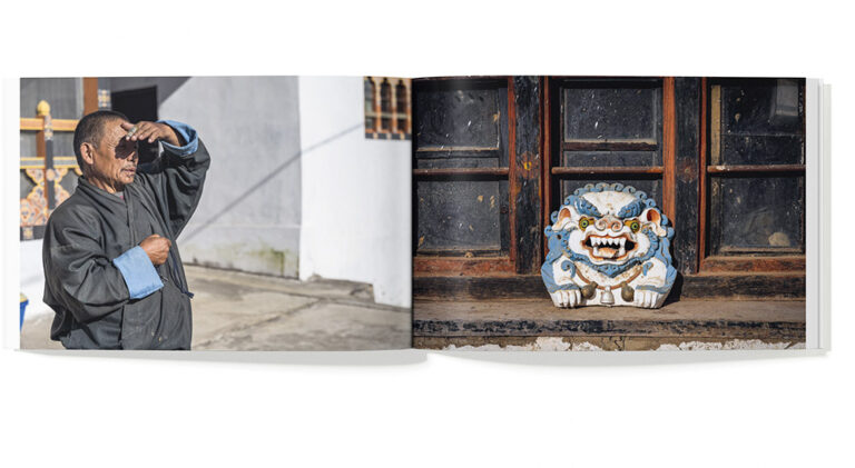 Leseprobe THE MONK AND THE TIGER.|Postcards from Bhutan