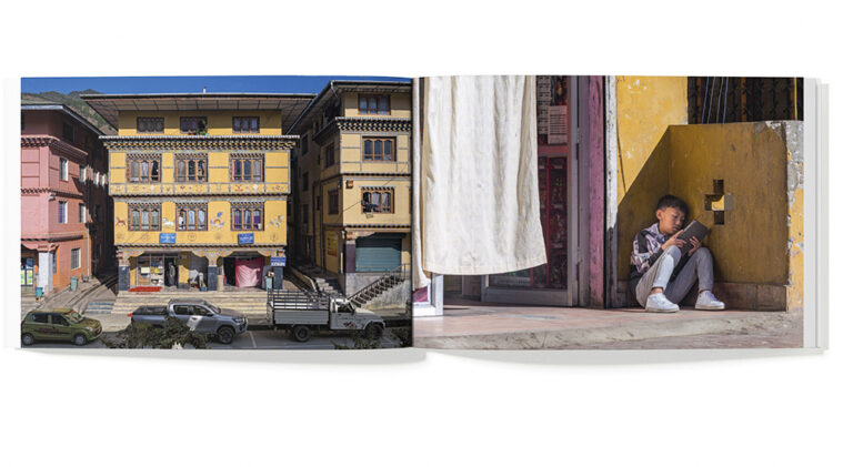 Leseprobe THE MONK AND THE TIGER.|Postcards from Bhutan